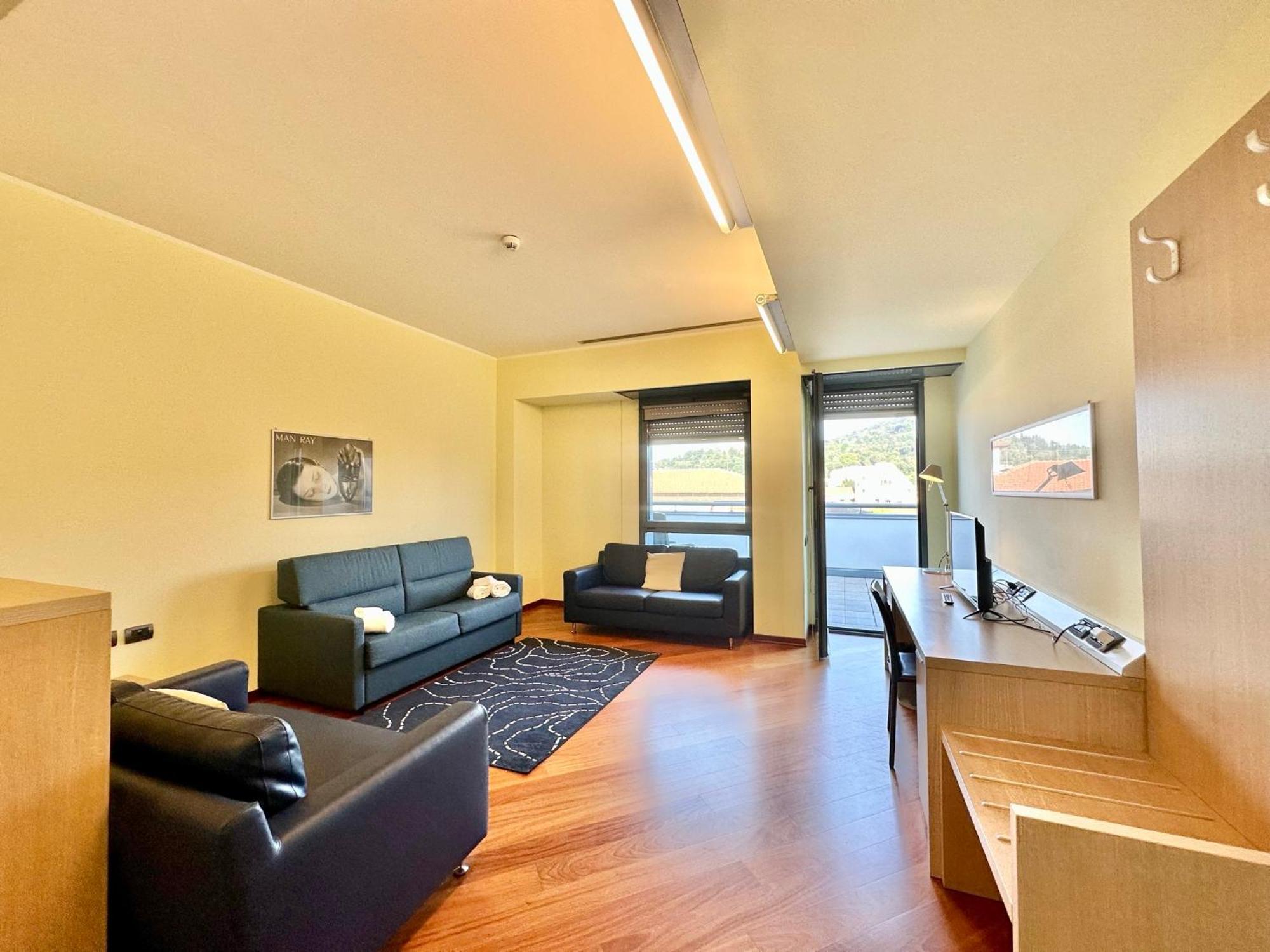 Hostdomus - Turin Rooftop ภายนอก รูปภาพ