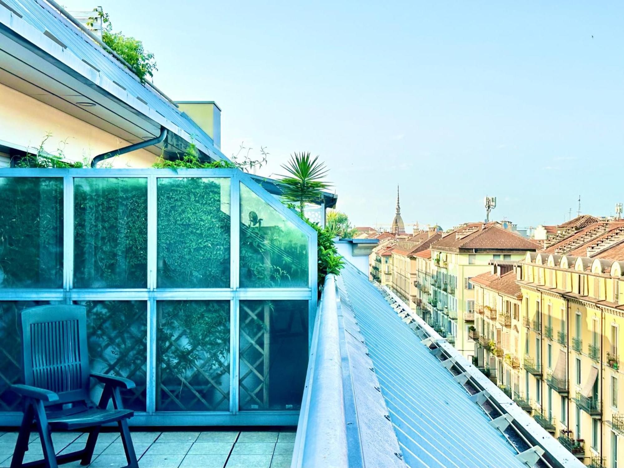 Hostdomus - Turin Rooftop ภายนอก รูปภาพ
