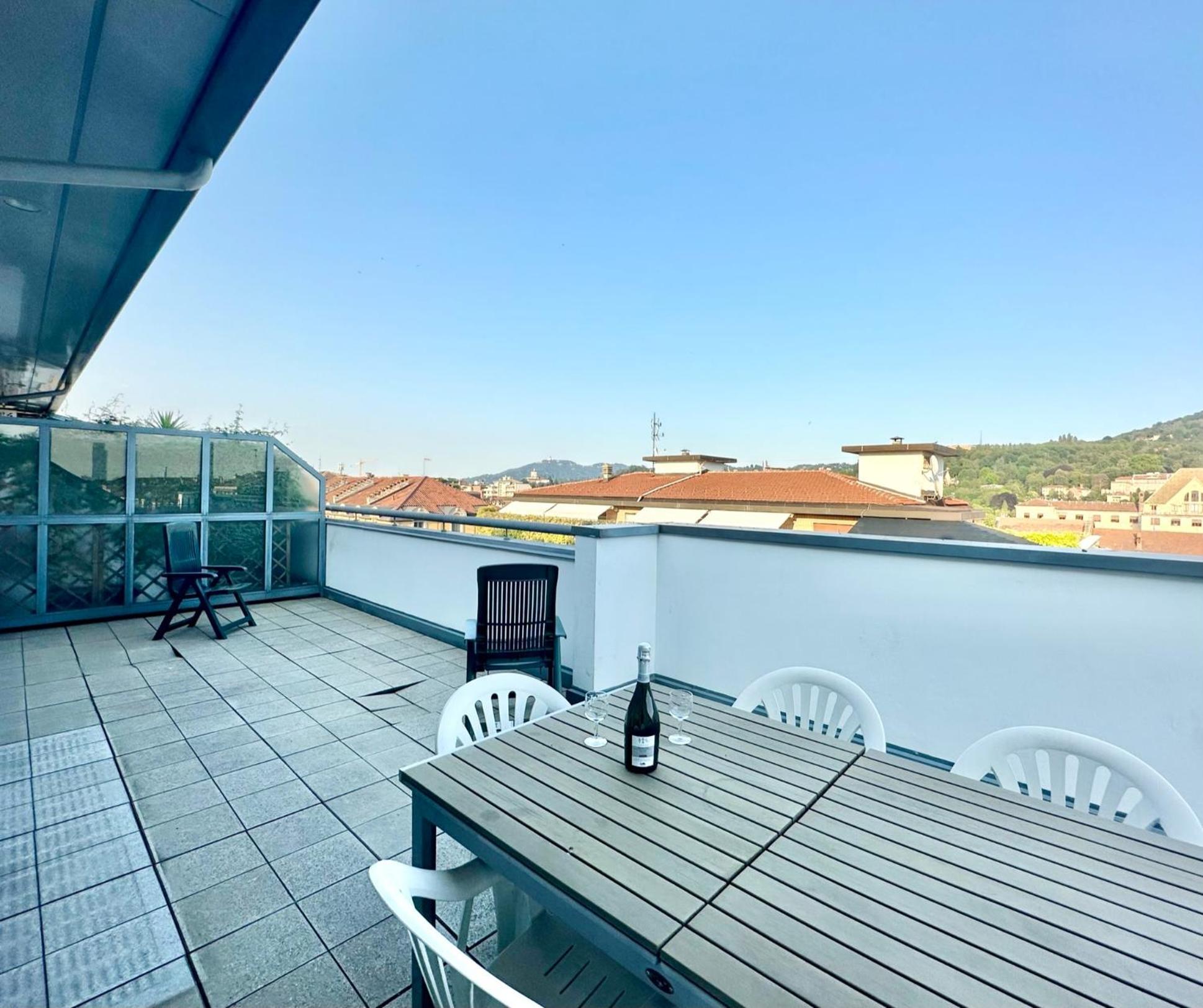 Hostdomus - Turin Rooftop ภายนอก รูปภาพ